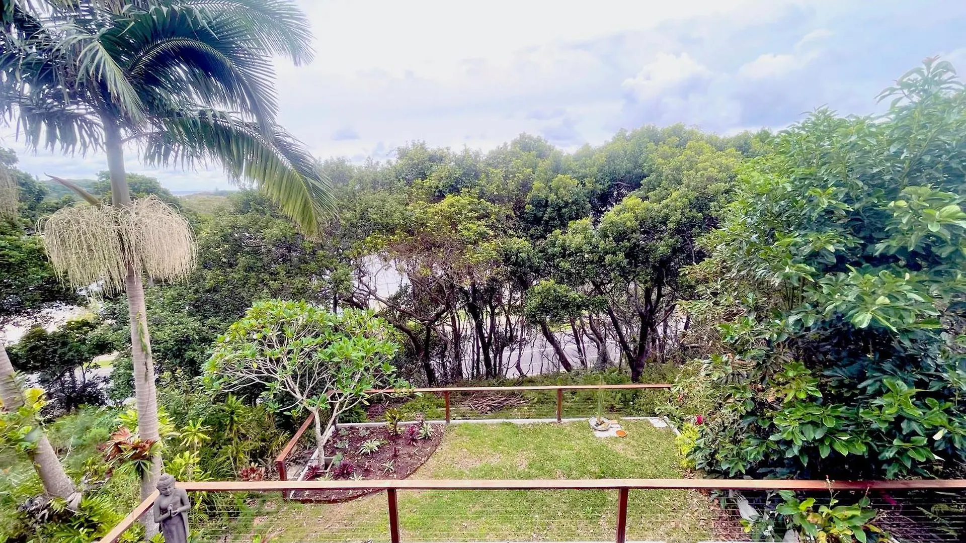 Apartment Ferienwohnung 'Seaview' - Prime Location By Shaws Bay With Stunning Views, Pet Friendly East Ballina